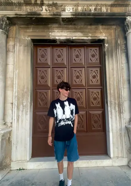 Я Guglielmo, 21, знакомлюсь для приятного времяпровождения в Турине