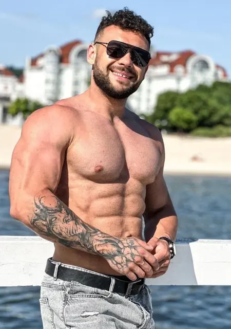 Я Norbert, 31, знакомлюсь для открытые отношения в Ноттингеме