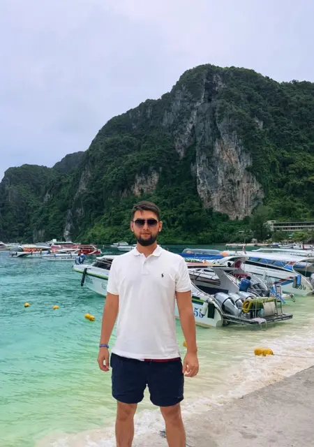 Я Манас, 30, знакомлюсь для постоянных отношений в Шымкенте