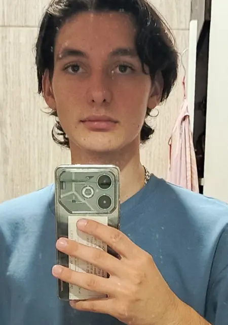 Nikita de Zaragoza, busco en el sitio lío de una noche