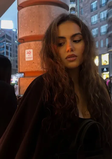 Я Лиза, 23, из Rossendale, ищу знакомство для открытые отношения