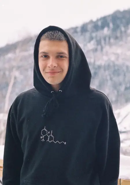 Я Kacper, 25, знакомлюсь для открытые отношения в Катовице