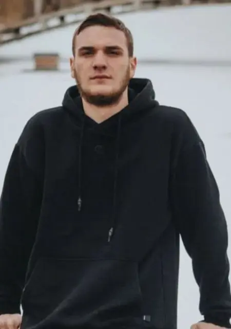 Dmitriy из Киева, мне 20, познакомлюсь для вирта