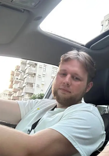 Я Alex, 29, из Анталии, ищу знакомства без обязательств