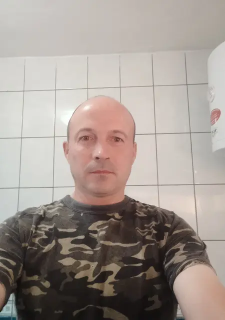 Роман Павлович з Вінниці, шукаю на сайті знайомства без зобов'язань