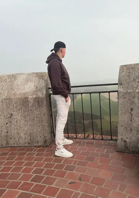 Kolia из Табор, мне 21, познакомлюсь для общения