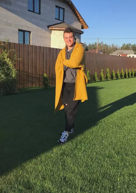 Я Кирилл, 25, из Могилёва, ищу знакомство для постоянных отношений