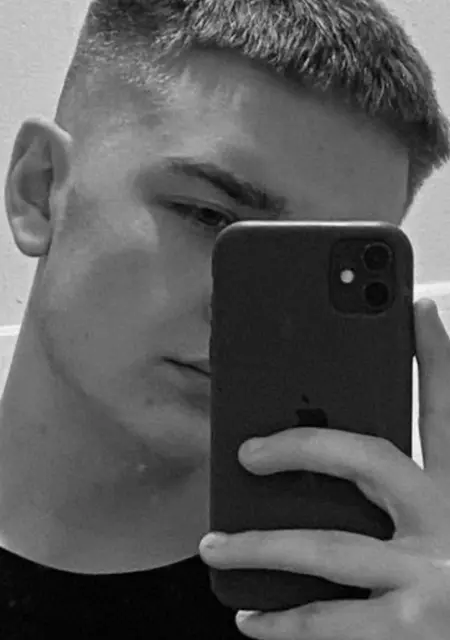 Кирил з Хмельницького, шукаю на сайті відкриті стосунки