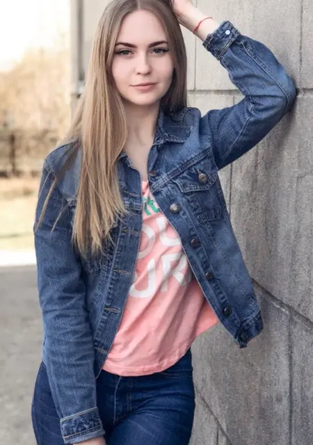 Mary з Вінниці, шукаю на сайті вірт