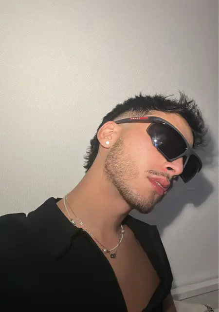 Lyly из Круа, ищу на сайте знакомства на одну ночь