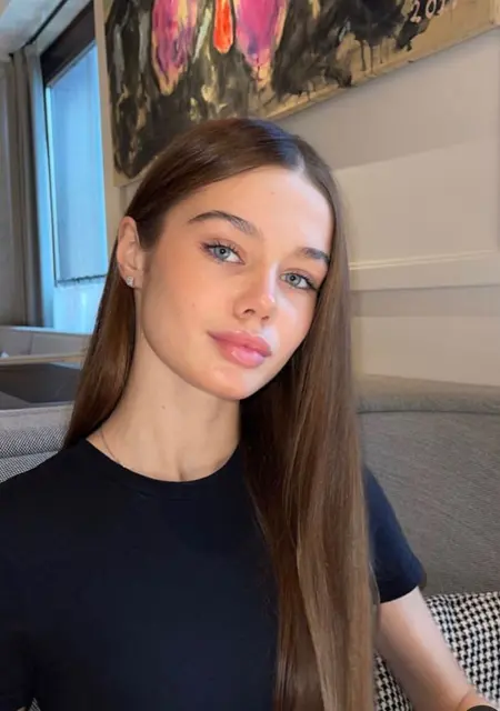 Саля из Парижа, ищу на сайте совместные путешествия