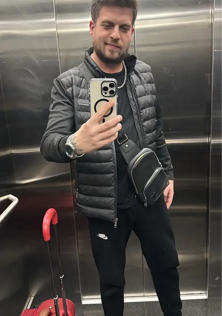 Я Ersel, 31, знакомлюсь для приятного времяпровождения в Анкаре