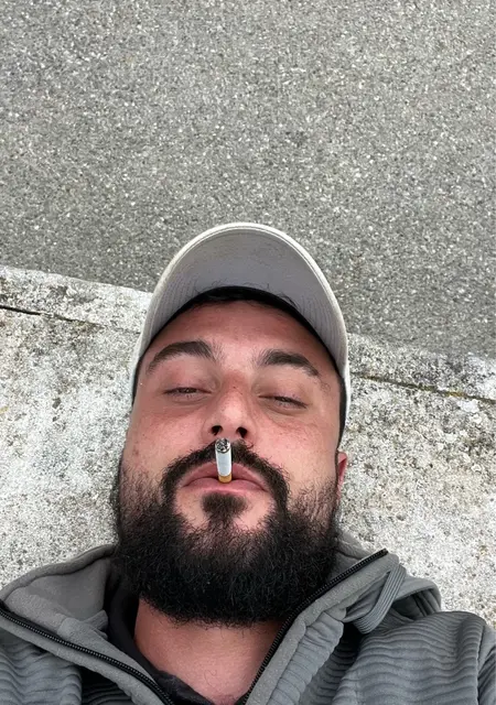 Florian из Ниццы, ищу на сайте вирта