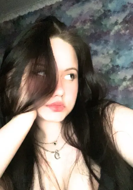 Эля из Павлодара, мне 18, познакомлюсь без обязательств