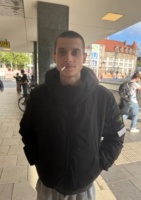 Antiny из Мюнхена, мне 20, познакомлюсь на одну ночь