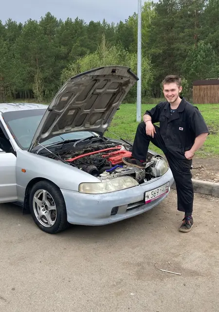 Я , 25, из Вены, ищу знакомство