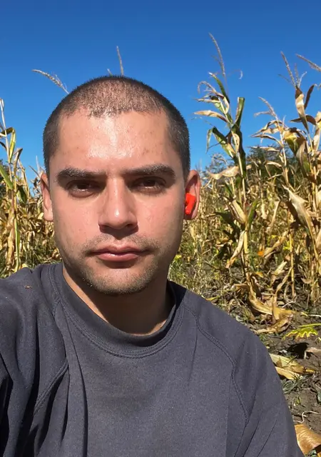 Вадим Ткач из Кишинёва, ищу на сайте знакомства на одну ночь