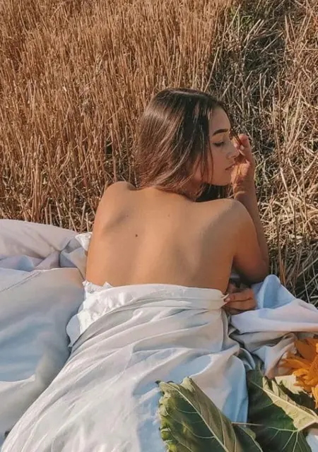 Я Мія, 20 років з Київ, шукаю знайомство для приємне проведення часу