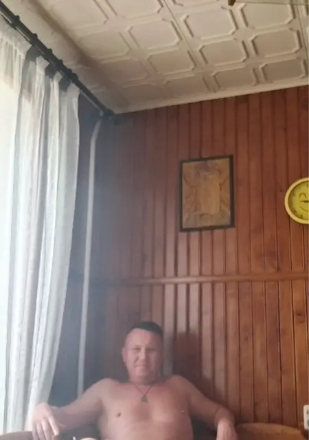 Eehenii из Светловодска, мне 47, познакомлюсь на одну ночь