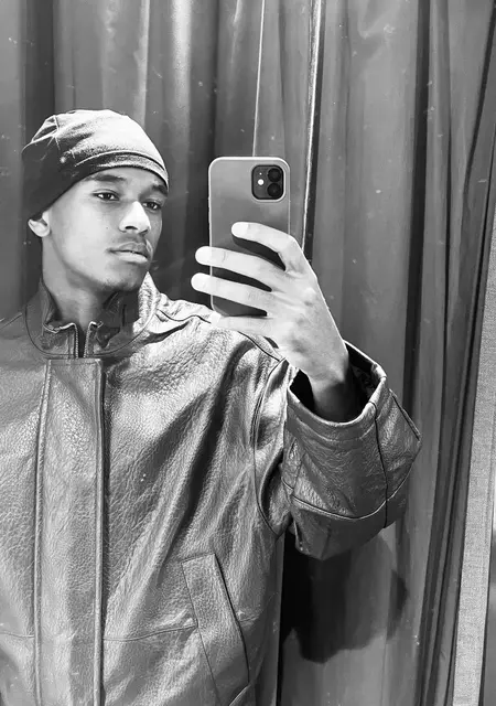 Я Habib, 20, из Падуи, ищу знакомства на одну ночь