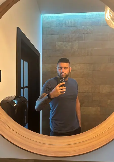 Piotr из Лодзя, мне 28, познакомлюсь на одну ночь