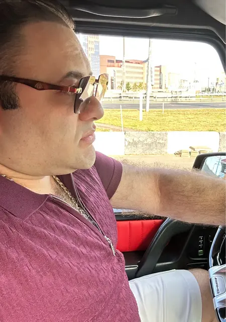 Я Misha, 37, из Брюсселя, ищу знакомства без обязательств