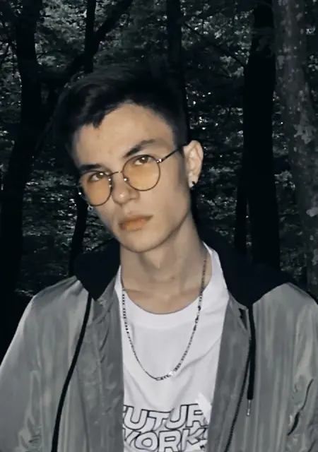 Я Левон, 23, знакомлюсь для открытые отношения в Вене