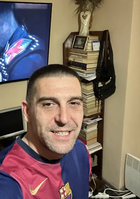 Я Anton, 39, знакомлюсь для вирта в Пловдив