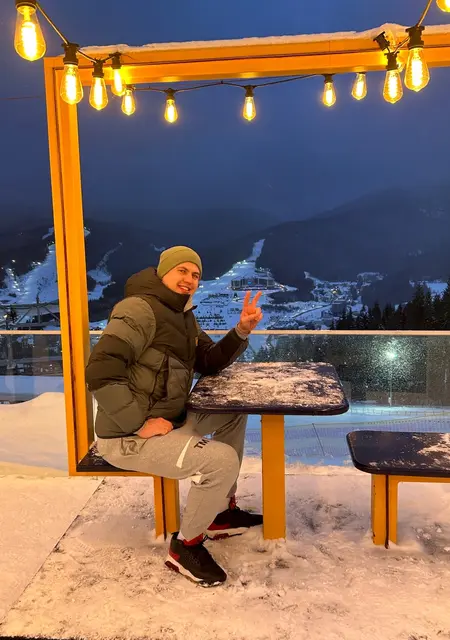 Юрій из Ивано-Франковска, мне 36, познакомлюсь на одну ночь