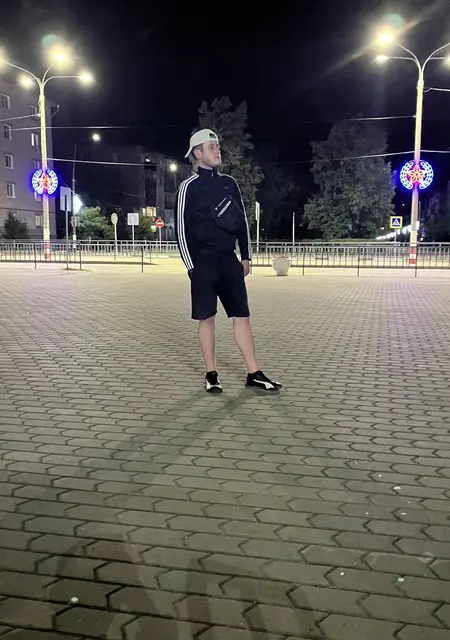 Airat из Франкфурта-на-майне, ищу на сайте знакомства на одну ночь