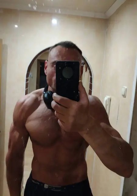 Виктор из Могилёва, мне 41, познакомлюсь без обязательств