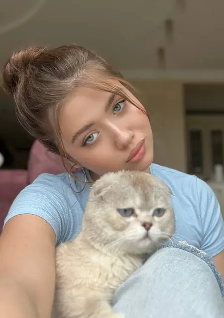 Ira з Києва, мені 25 років, познайомлюсь для відкриті стосунки