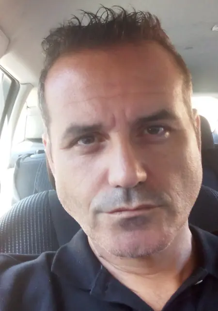 Salva de Andujar, tengo 44 años, listo para conocer para hacer nuevos amigos
