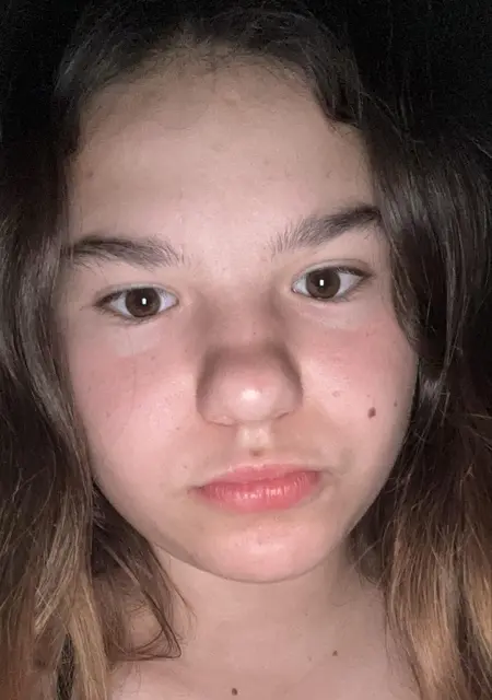 Я Кира, 18, знакомлюсь для постоянных отношений в Гомеле