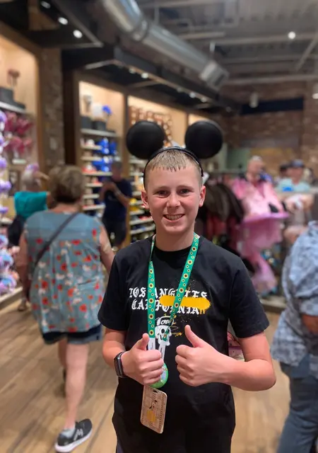 Kaiden из Хаддерсфилд, мне 20, познакомлюсь без обязательств