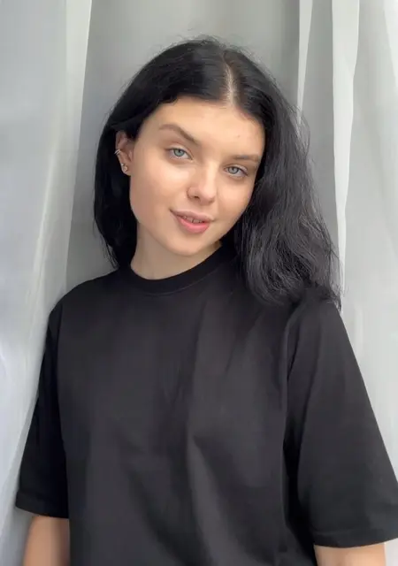 Алиса из Гродно, мне 18, познакомлюсь на одну ночь