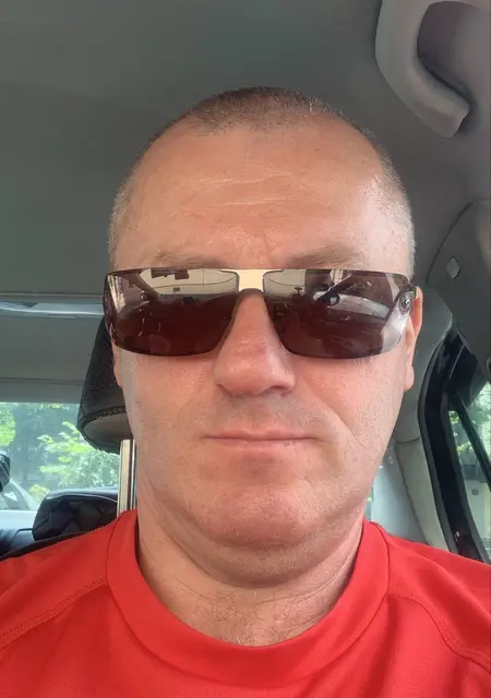 Игорь из Минска, ищу на сайте знакомства на одну ночь