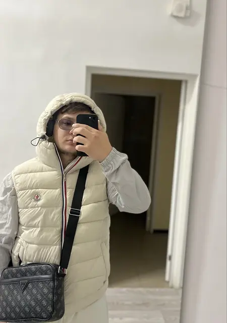 Я Ali, 19, знакомлюсь на одну ночь в Мадриде