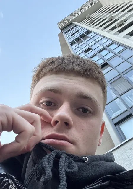 Я Никита, 19, из Гродно, ищу знакомство для вирта