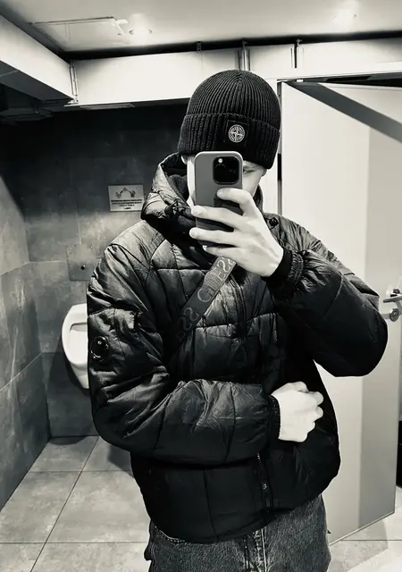 Maxim из Харькова, ищу на сайте знакомства на одну ночь