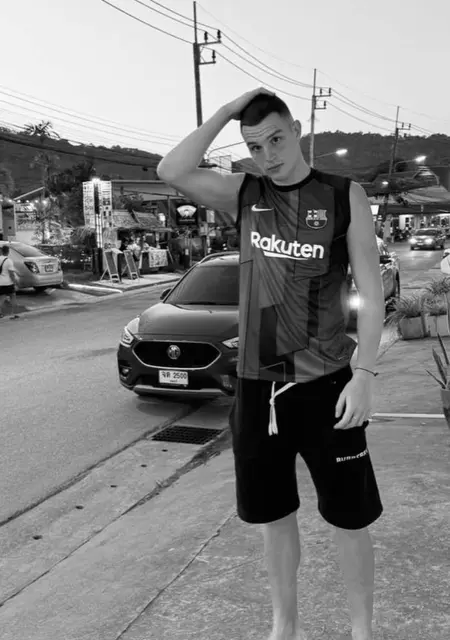 Я Марк, 19, знакомлюсь без обязательств в Санта-крус-де-тенерифе