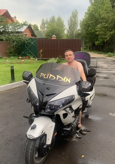 Я Стас, 40, знакомлюсь для общения в Алматы