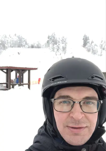 Soy Sergey, 39 años, conociéndome para relación abierta en Valencia