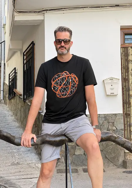 Jose C de Vitoria, tengo 40 años, listo para conocer para conversación virtual