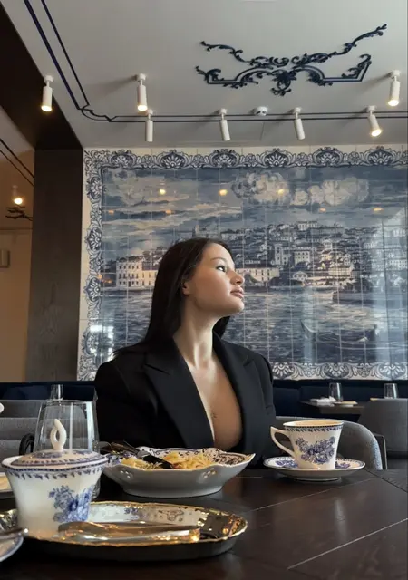 Я Дана, 19 років, знайомлюсь на одну ніч у Львові