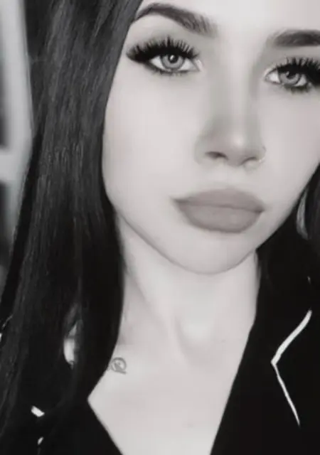 Юлия из Каира, мне 19, познакомлюсь на одну ночь