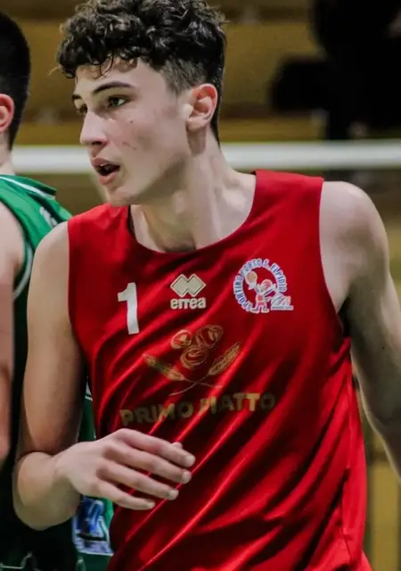 Lorenzo из Сан-Бенедетто-дель-Тронто, ищу на сайте дружбу