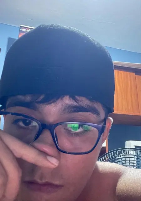 Я Victor, 25, из Буэнос-айреса, ищу знакомства без обязательств