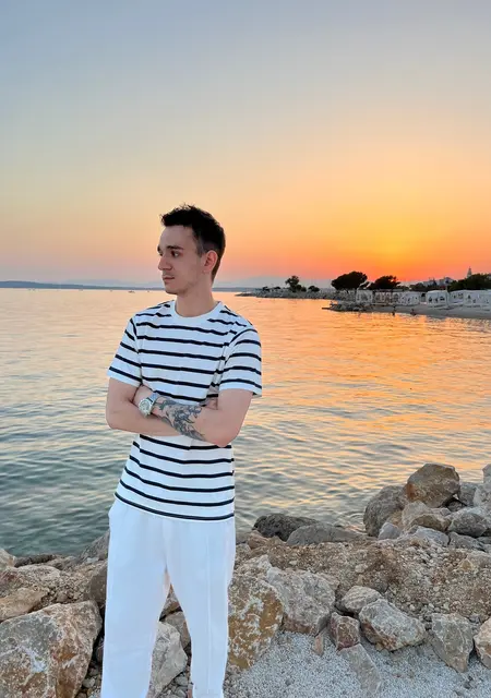 Я Kirill, 22, из Динслакен, ищу знакомство для постоянных отношений