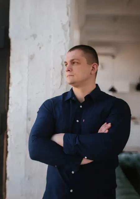 Я Олексій, 39 років з Харкова, шукаю знайомство для вірт